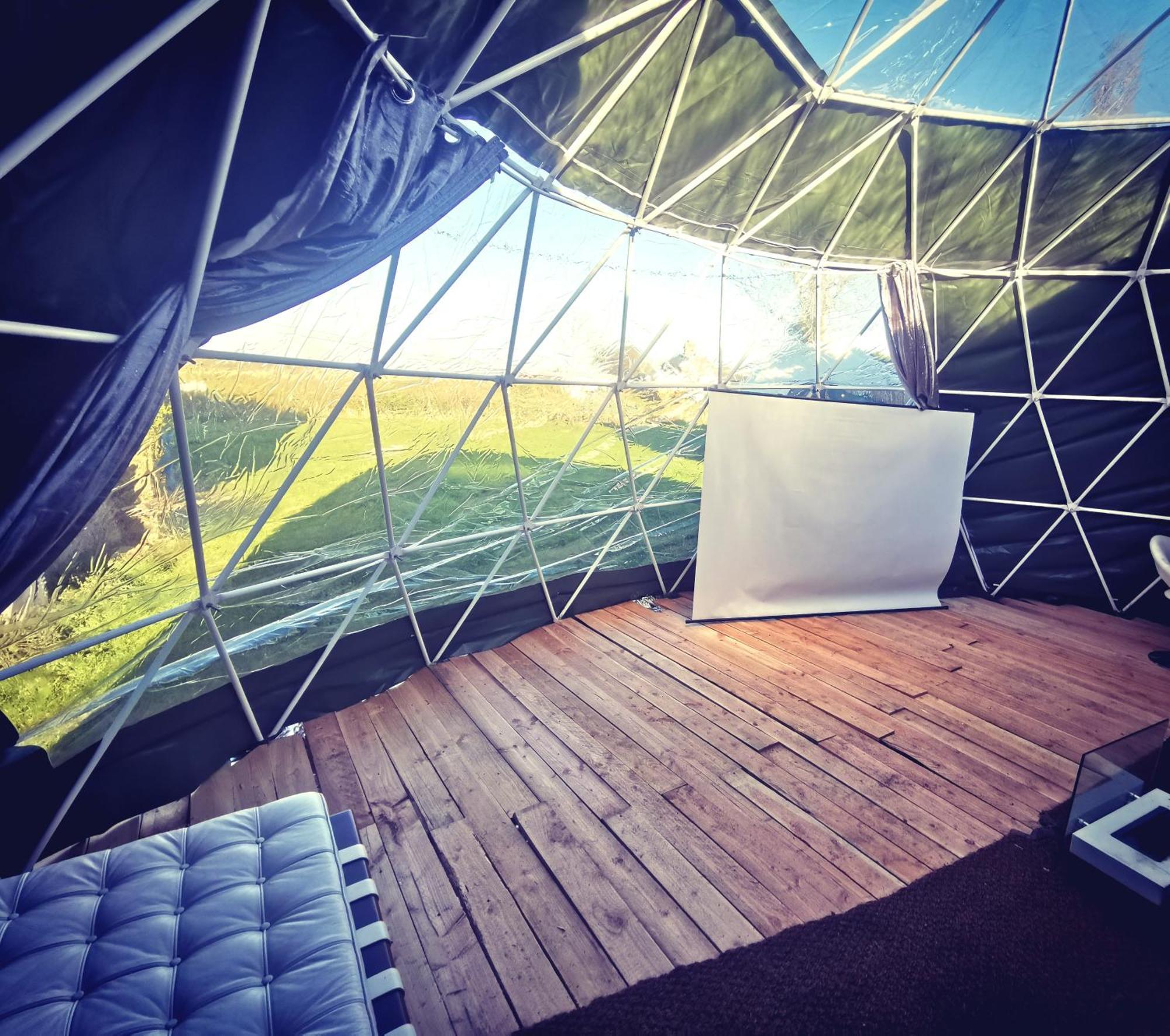 Lincoln Big Green Dome, Hot Tub, Projector, Firepit Washingborough Luaran gambar